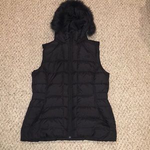 North Face size Large women’s vest with fur hood